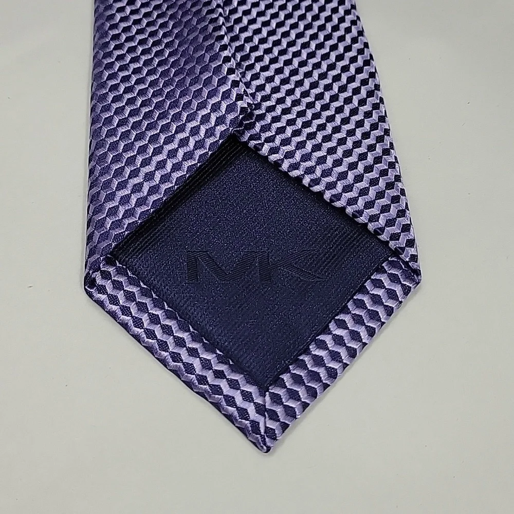 Michael kors men's purple diagonal tie